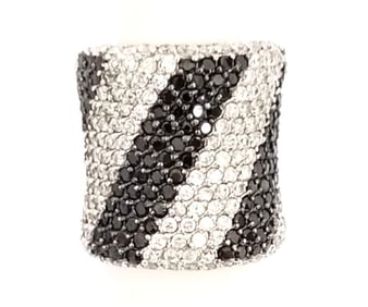 Amazing 925 Sterling Silver Stones Ring