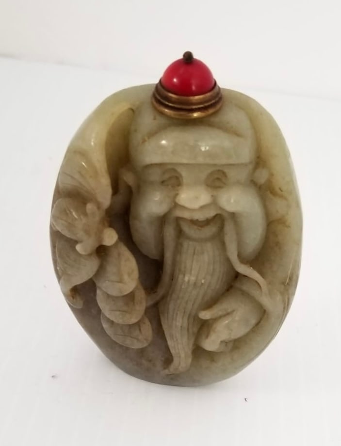 Amazing Carved Jade Nephrite Snuff Bottle (1 of 4)