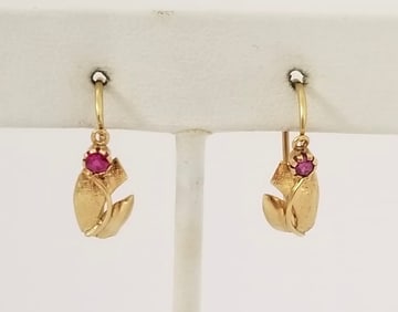 Amazing 14KT Yellow Gold Ruby Earrings