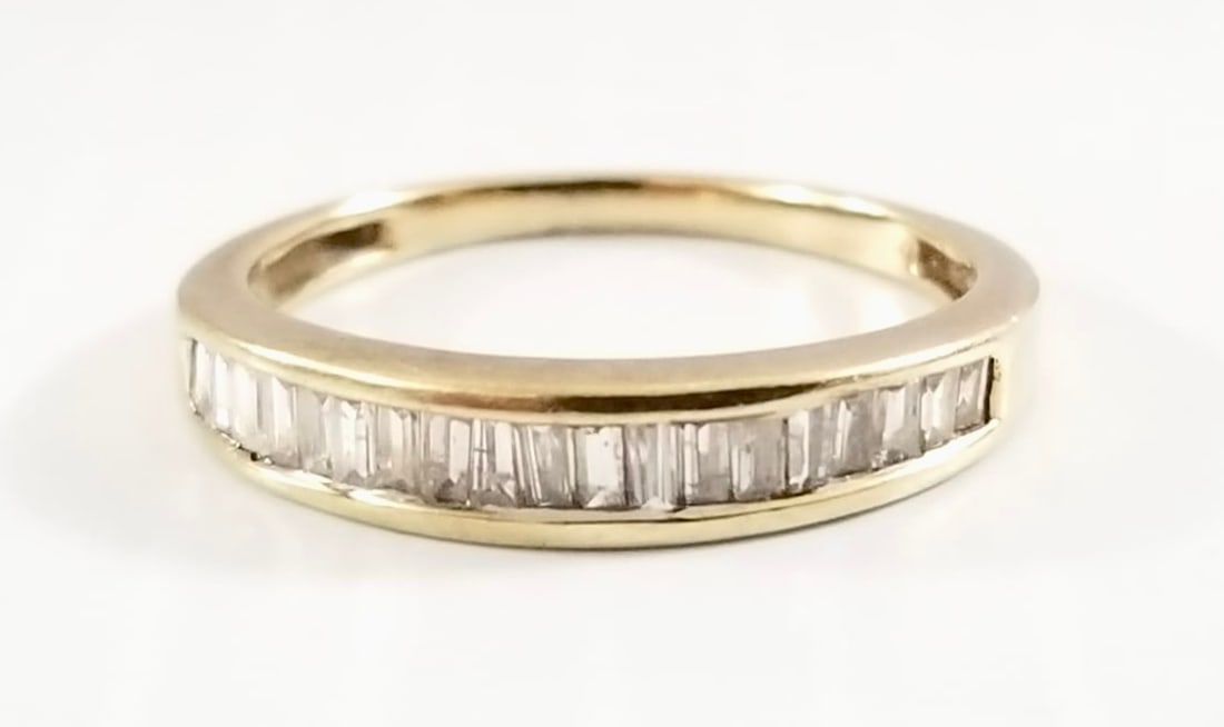 Amazing AOL 10KT Wedding Diamonds Ring (1 of 4)