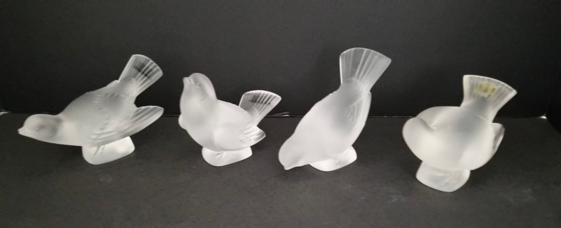 Amazing Vtg Lalique France Crystal Doves: Beautiful vtg Lalique France crystal 4 bird doves, stamped and signed, 5 x 3 7/8 inches, 5 1/8 x 3 7/8 inches, 4 x 2 3/8 inches, 4 5/8 x 3 5/8 inches.