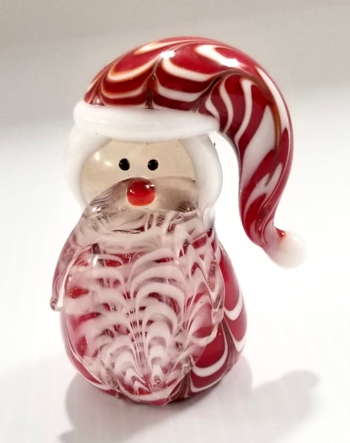 Amazing Murano Santa Claus Collectible Art Glass: Beautiful Murano Santa Claus collectible art glass, 3 x 2 x 1.5 inches