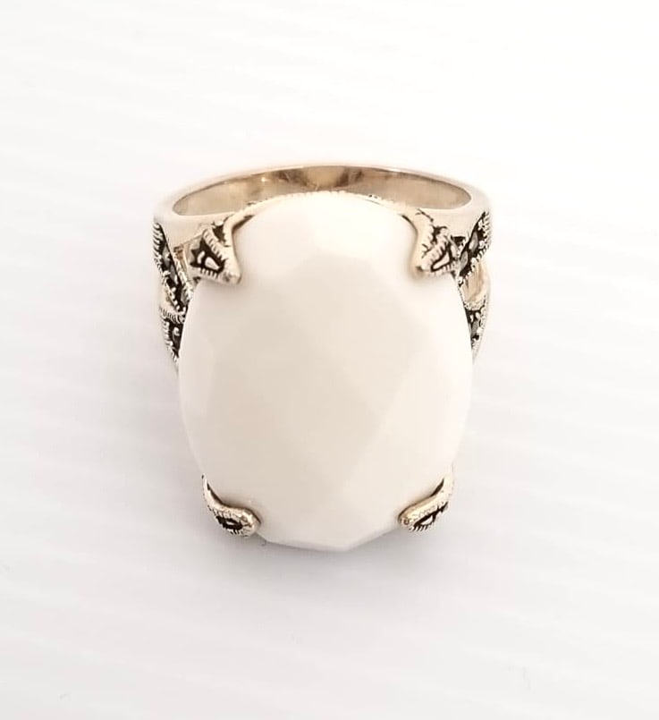 Amazing 925 Sterling Natural Stone Ring (1 of 6)