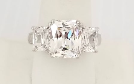 Amazing Judith Ripka 925 Sterling Silver Zirconia Ring