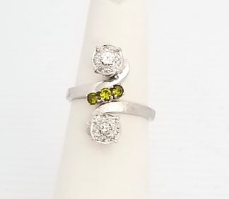 Amazing 14KT Gold Diamond Ring