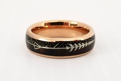 Amazing Tungstein Carbide Gold Tone Black Ring