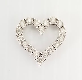 Amazing ZEI 10KT White Gold Diamond Heart Pendant