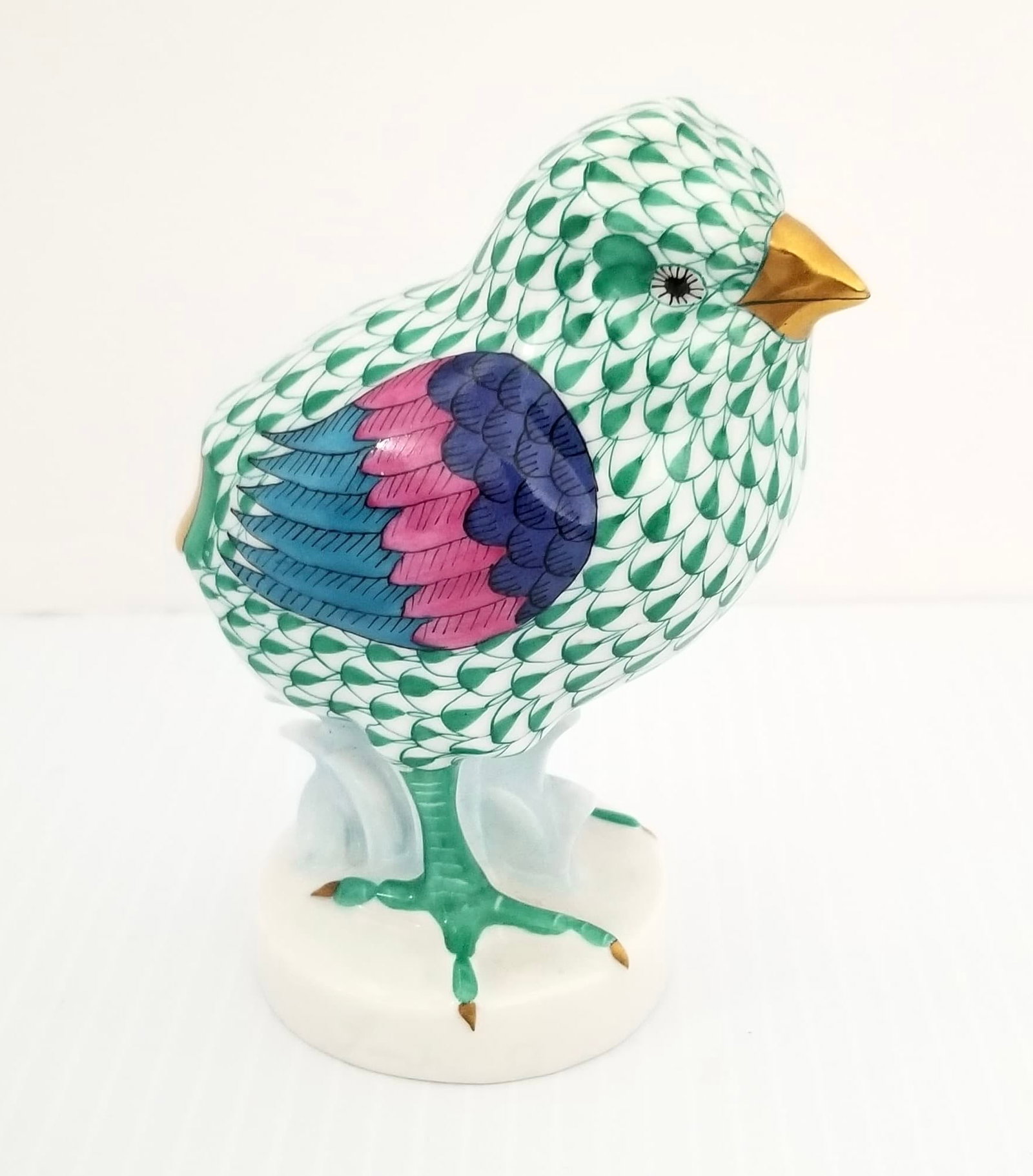 Amazing Herend Hand Painted Porcelain Chick: Beautiful Herend hand painted porcelain chick, 4 3/8 x 3 x 2 inches.