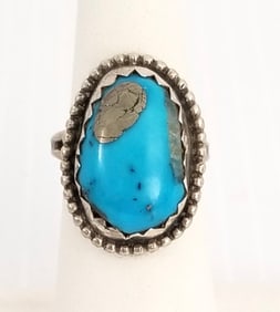 Amazing Sterling Silver Blue Turquoise Ring