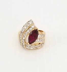Amazing Sadavic 925 Sterling Gold Tone Red & Clear ZC Ring