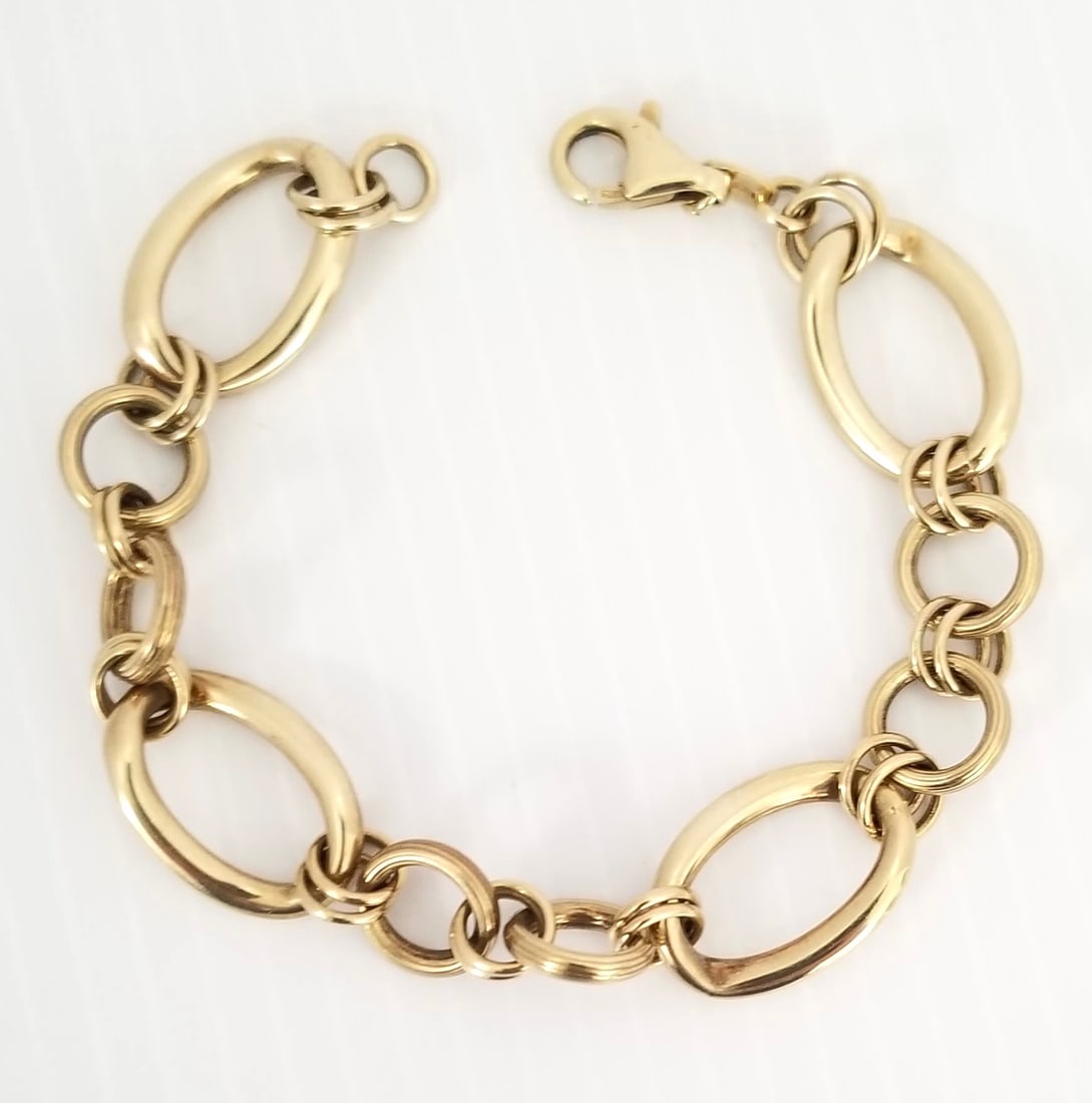 Amazing KA Italy 925 Sterling Gold Filled Bracelet: Beautiful KA Italy 925 sterling silver gold filled bracelet, 8 5/8 x 5/8 inches, 18.2 grams.