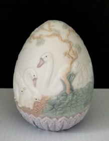 Amazing Lladro 1994 Limited Edition Easter Egg