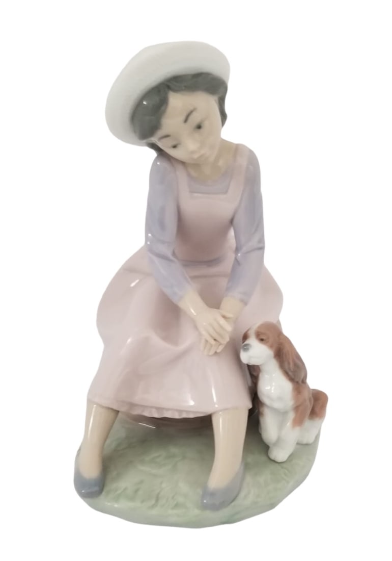 Amazing Lladro 1995 Girl & Dog Figurine (1 of 6)