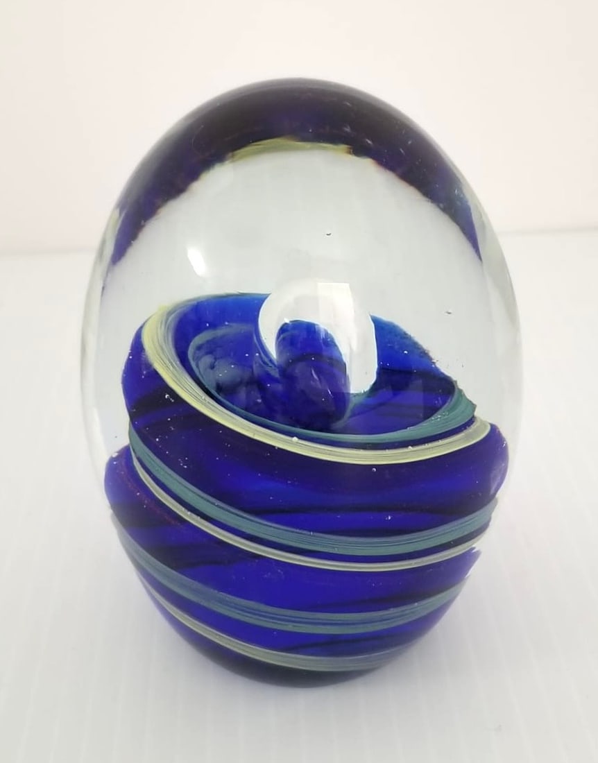 Amazing Spiral Bubbles Art Glass Paperweight (1 of 3)