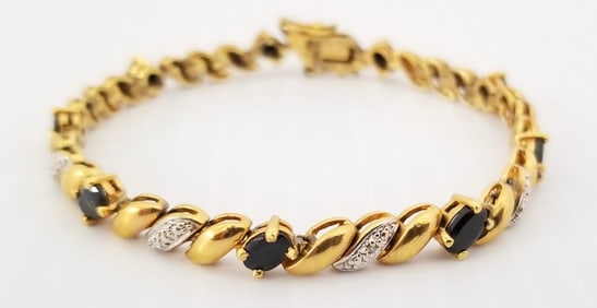 Amazing 925 Gold Tone Sterling Onyx Bracelet