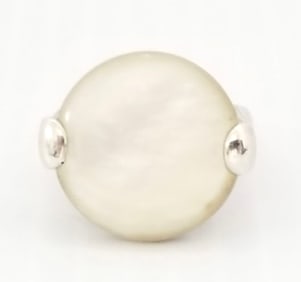 Amazing 925 Sterling Design Mother of Pearl Ring