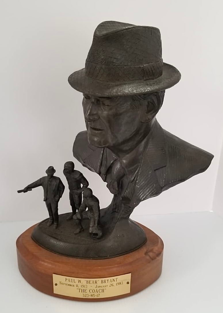 Amazing Paul W. "Bear" Bryant "The Coach" Sculpture: Beautiful Paul W. "Bear" Bryant "The Coach" bust sculpture, 16 1/2 x 10 x 7 inches.