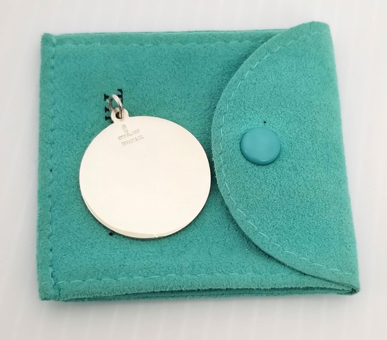 Amazing Vtg Tiffany & Co. Sterling Charles Thomae Pendant: Beautiful vintage Tiffany & Co. Charles Thomae sterling silver pendant, 1 3/8 x 1 1/8 inches round, 10 grams.