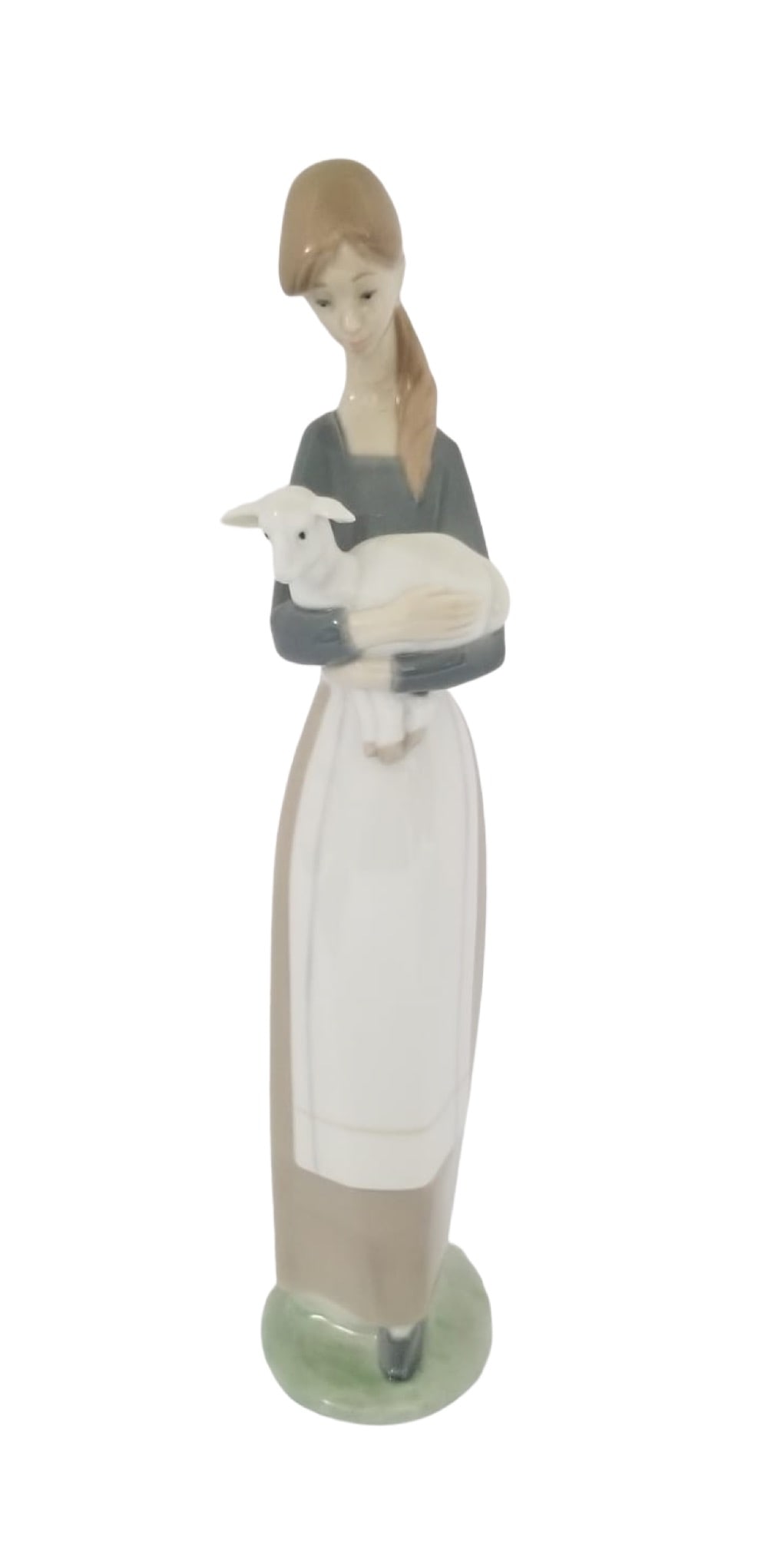 Amazing Lladro Spain Lady With Lamb Porcelain Figurine: Beautiful Lladro Spain lady with lamb porcelain figurine, 10.5 x 3 x 2 1/4 inches