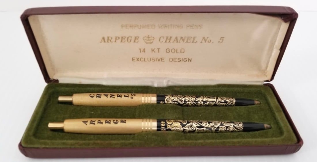 Amazing Vtg Arpege Chanel #5 14KT Gold Design Ballpoint Pen: Nice vtg Arpege and Chanel #5 14kt gold design ballpoint pen, 5 1/2 inches, original leather box, minor scratches for years used.