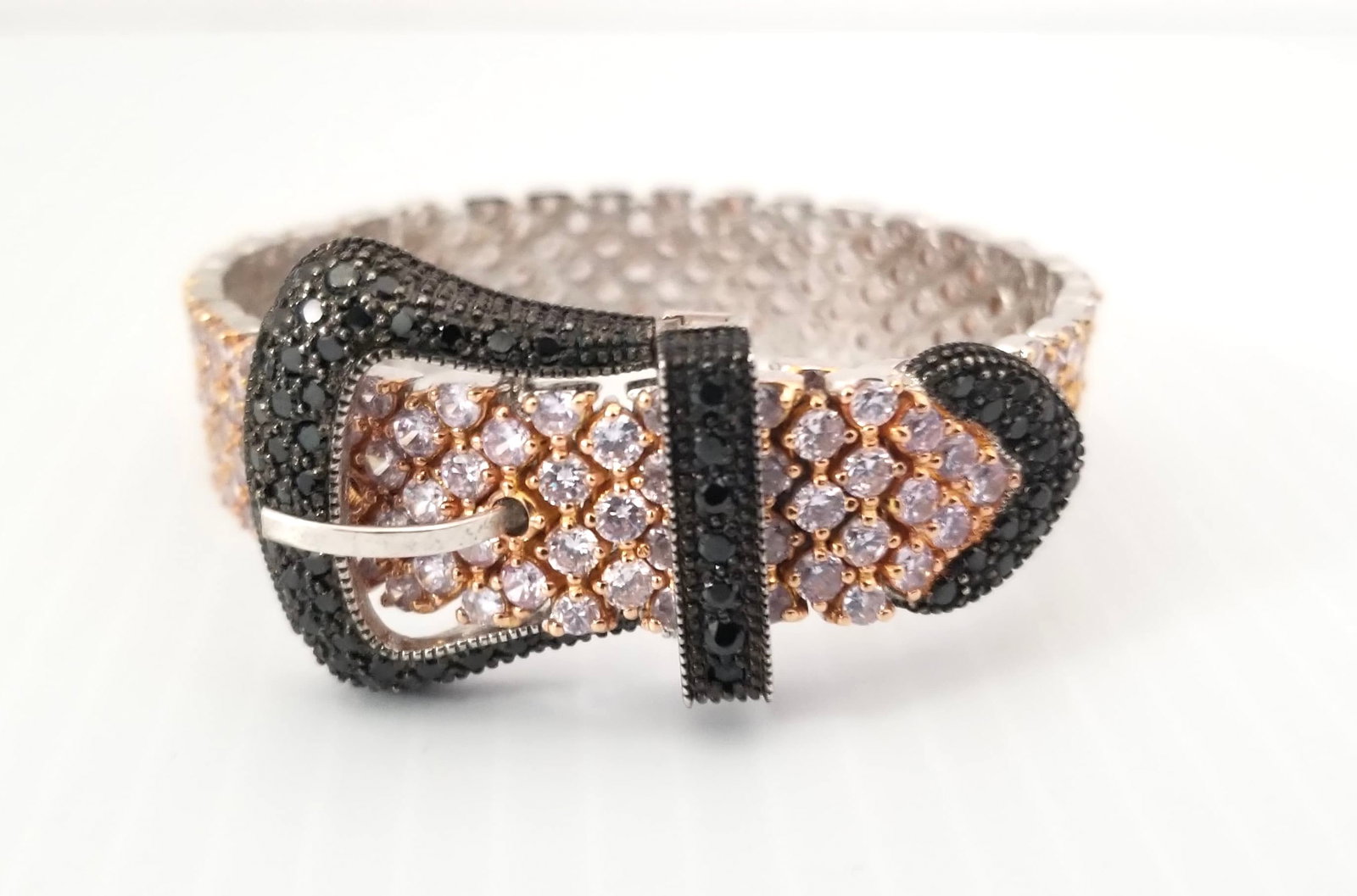 Amazing CWE 925 Sterling Gold Tone Zirconia Belt Bracelet: Beautiful CWE 925 sterling silver and gold tone Zirconia belt bracelet, 9 1/4 x 1 1/8 inches, 52.8 grams.