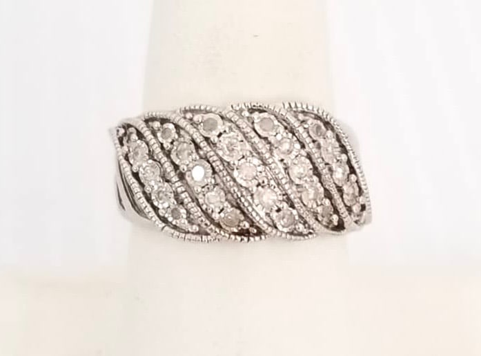 Amazing 925 Sterling Sterling Diamond Ring (1 of 4)