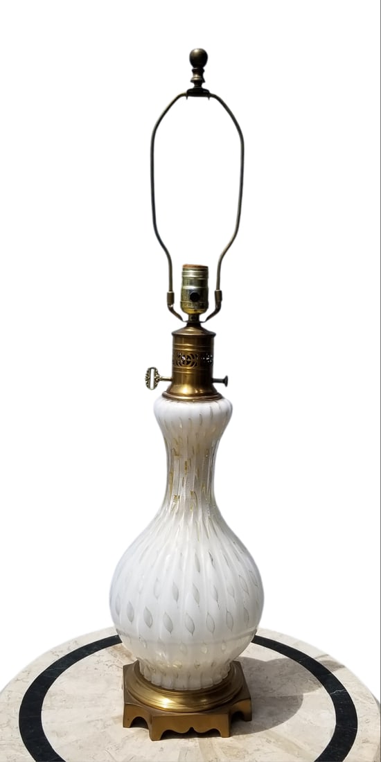 Amazing Vtg Murano Bubble Gold Inside Table Lamp: Beautiful vintage Murano bubbles gold inside table lamp, 22 inches high up to socket, 31 inches high total x 8 inches.