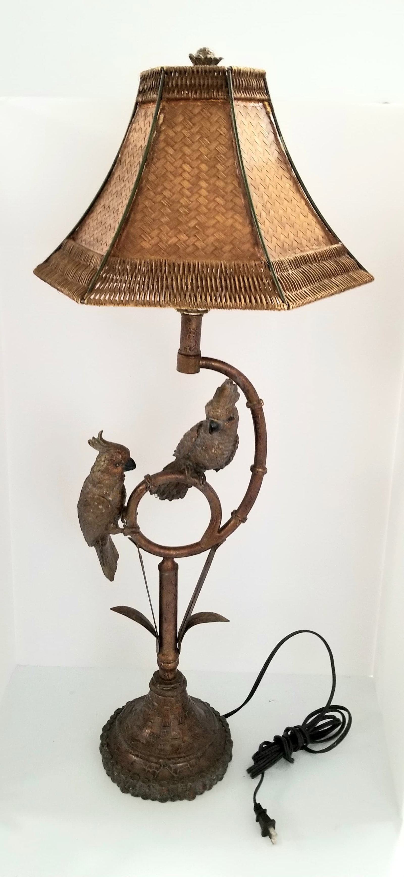 Amazing Vtg Cockatoo Maitland Smith Art Deco Table Lamp: Beautiful vintage cockatoo Maitland Smith art deco mid century table lamp, Frederic Cooper style. 37 x 10 x 8 inches.