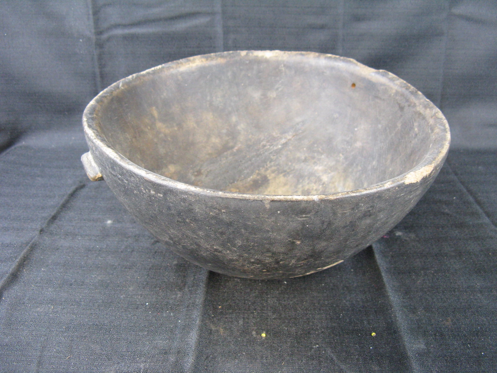 African Wooden Bowl: African Wooden Bowl, 11.25" dia.