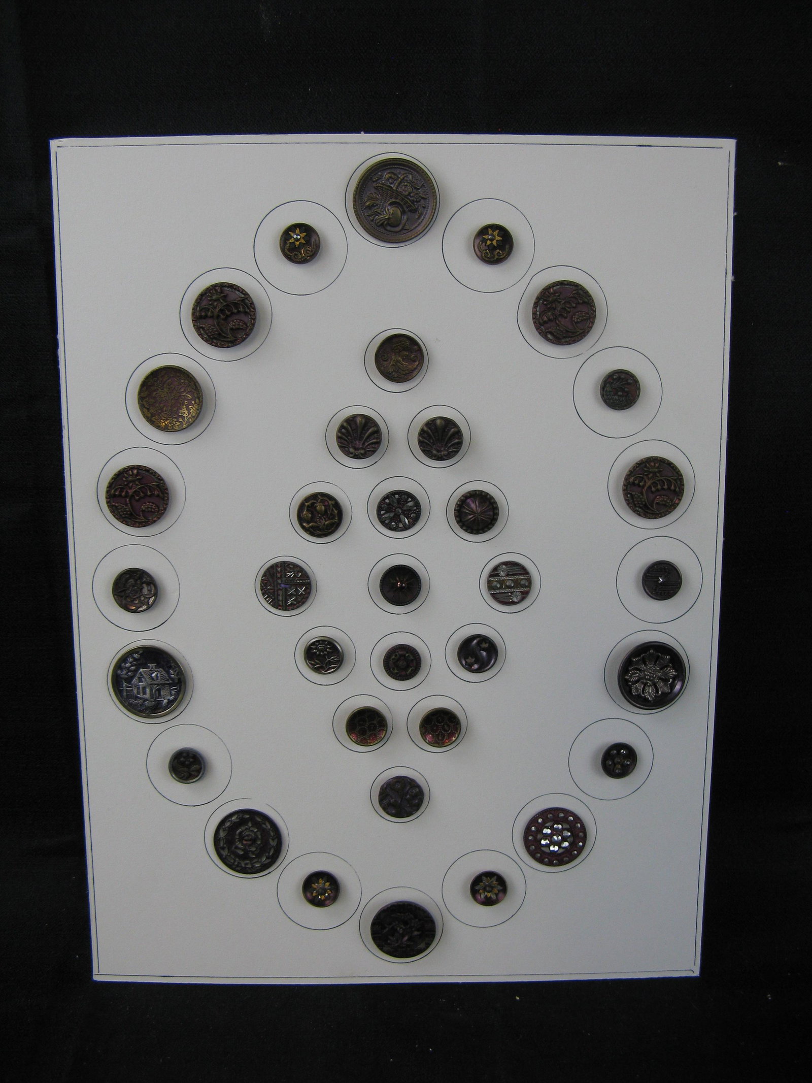 Vintage Buttons - Metal: Vintage Buttons - Metal, various construction and sizes: purple Tint, Some Pictorial, mostly 19th c, 35 total.
