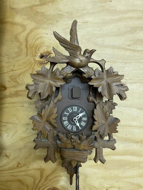 Vintage Black Forest Cuckoo Clock (1 of 12)