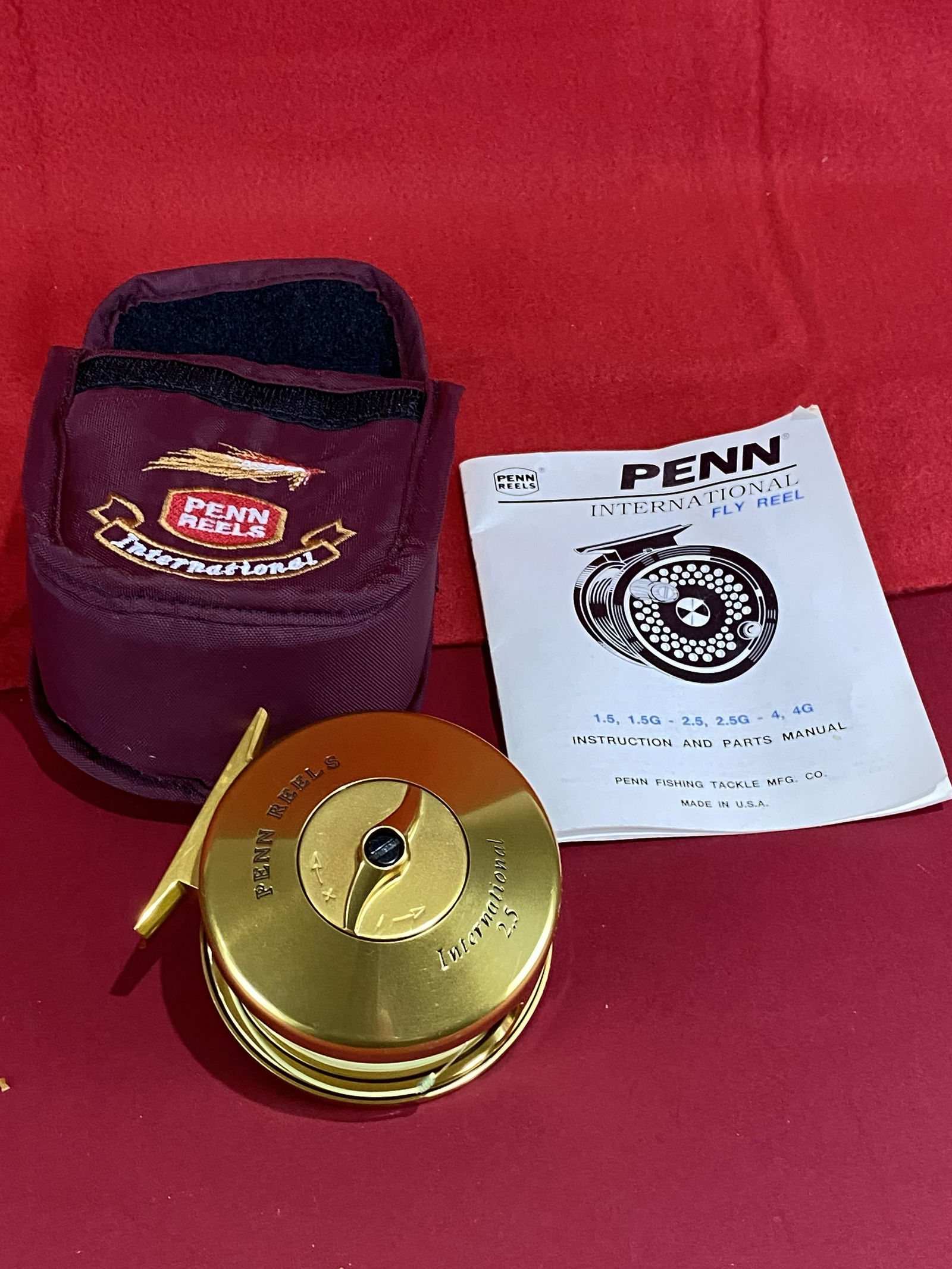 Fly Fishing Reel: Penn Reels International 2.5 -: Penn Reels International 2.5 - M940059 Fishing Reel, with original bag and brochure, never fished.