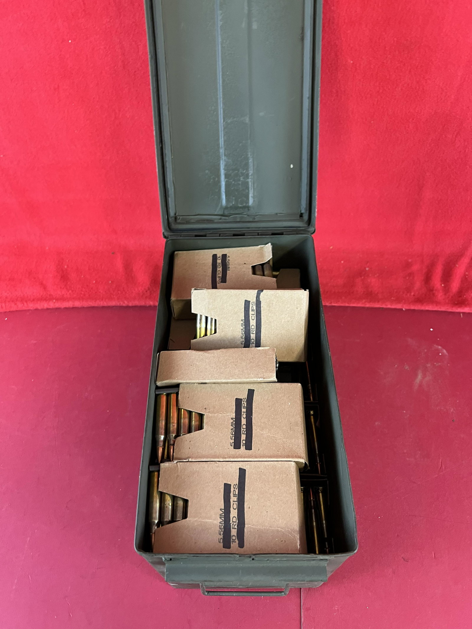 Lot Brand New 5.56 x M855 Ball FC-07J381-924 - 330 rounds: Brand New 5.56 x M855 Ball FC-07J381-924 ammunition - 10 rounds clips - 33 clips equals 330 rounds total.