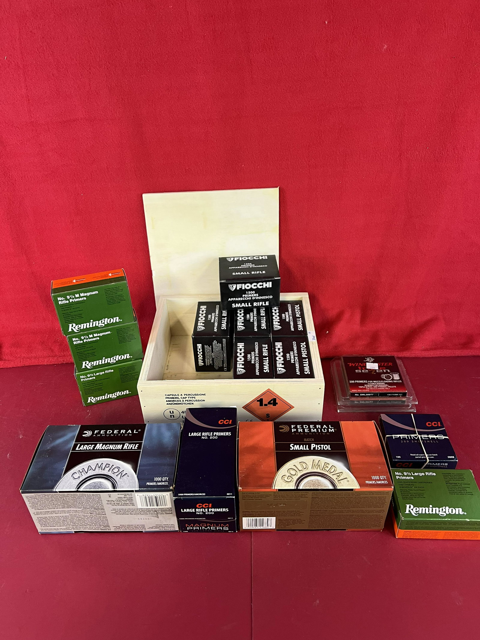 Large Lot Unopened Boxes Of Primers: A large lot of unopened boxes of reloading primers by various companies to include Federal; CCI; Remington; Fiocchi etc.