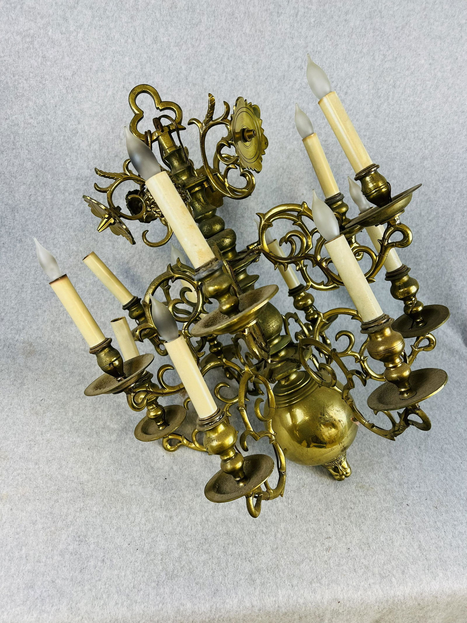 Heavy Brass Ornate Chandelier (1 of 9)