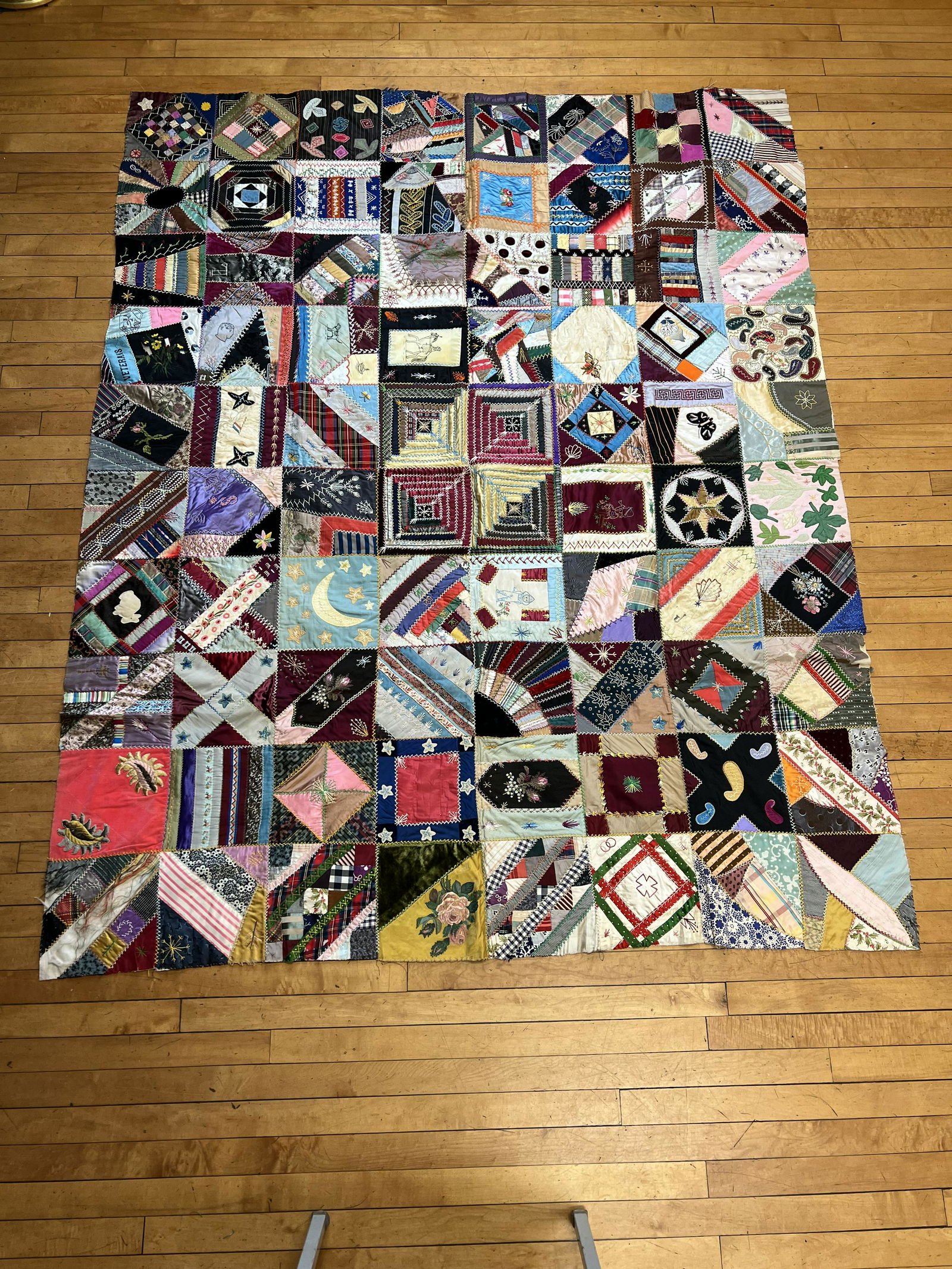 Antique Victorian Crazy Quilt Auction