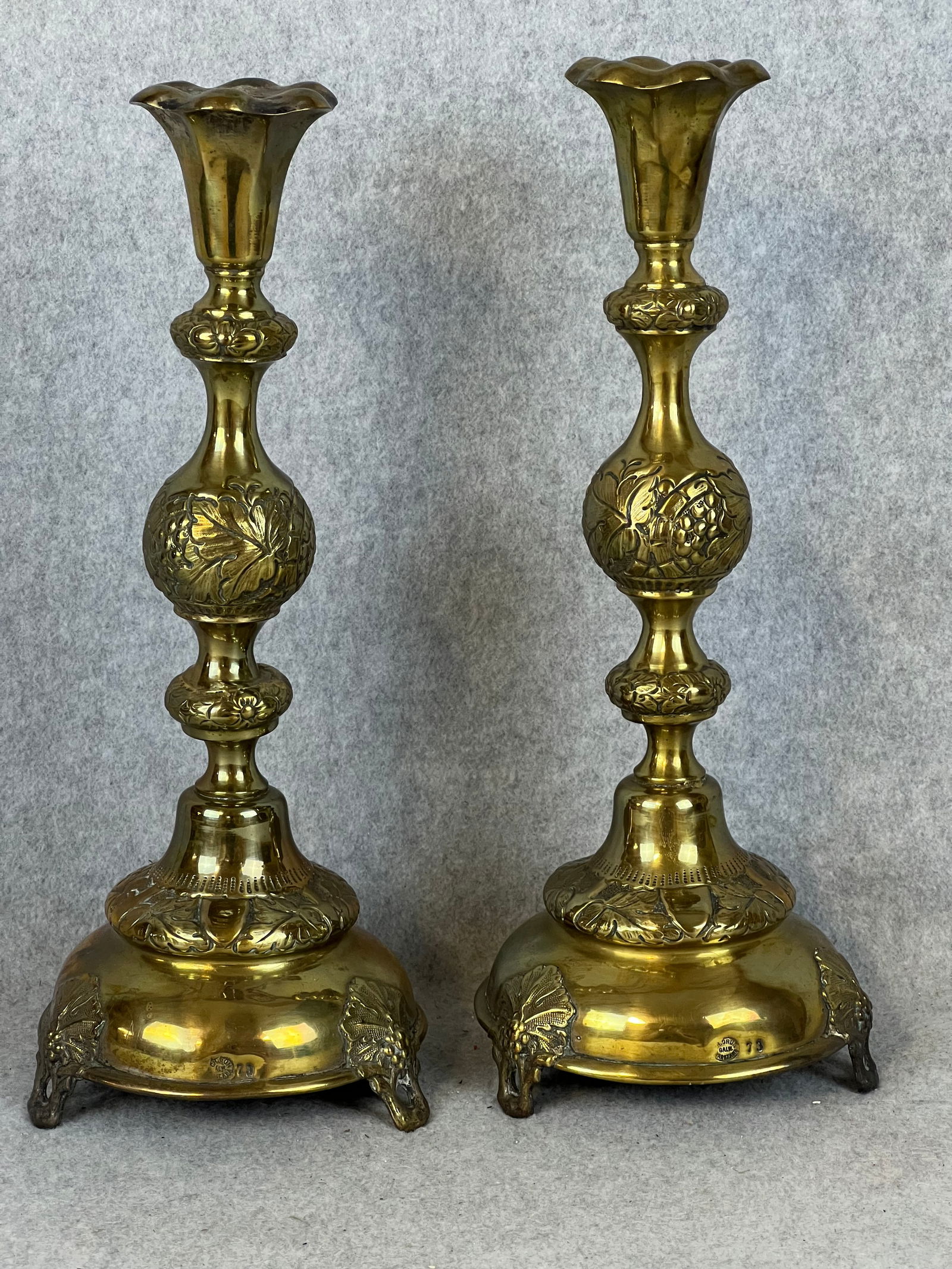 PR Antique Ornate Brass Candlesticks (1 of 8)