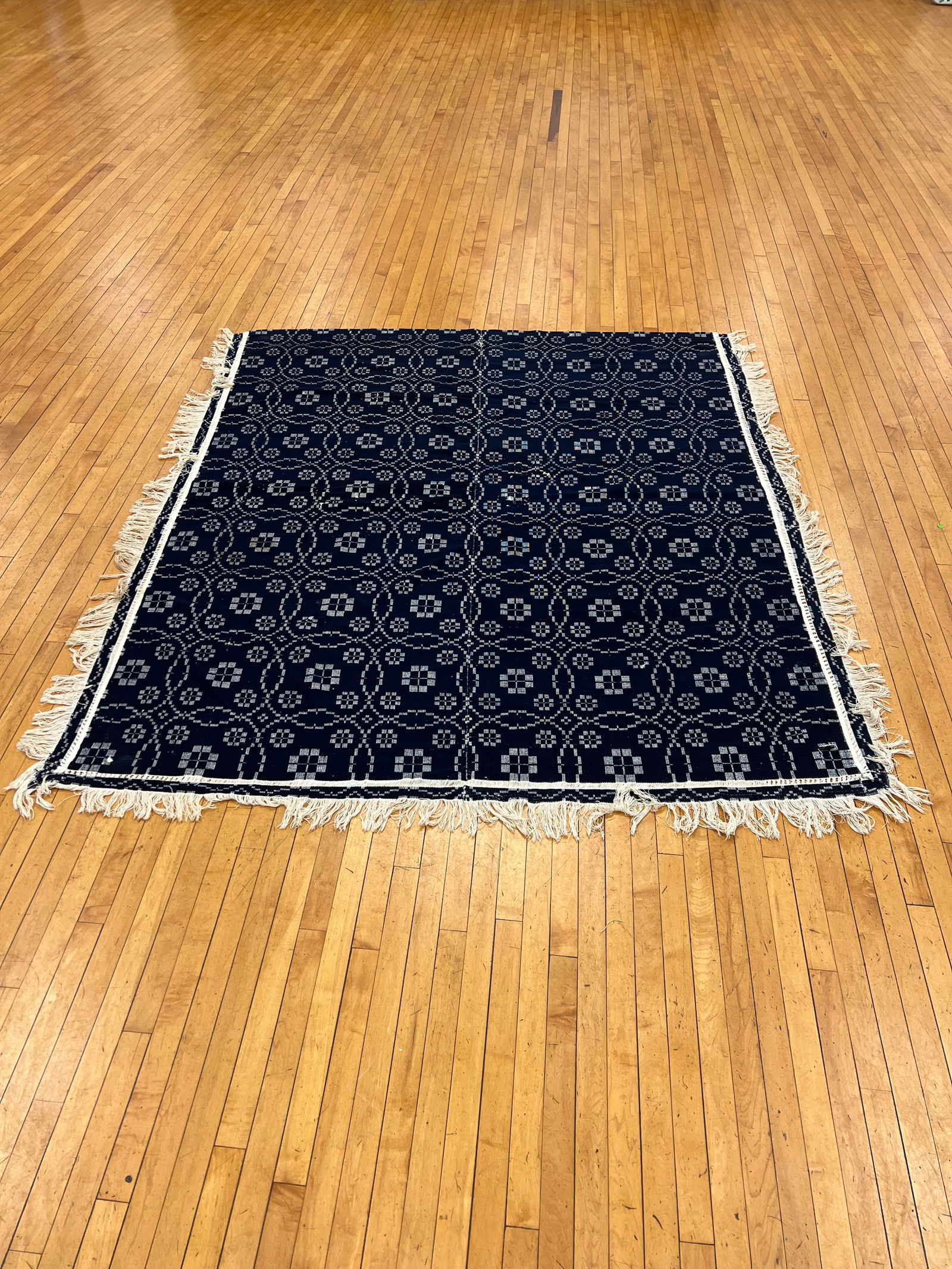 1840's Blue & White Center Seamed Coverlet (1 of 18)