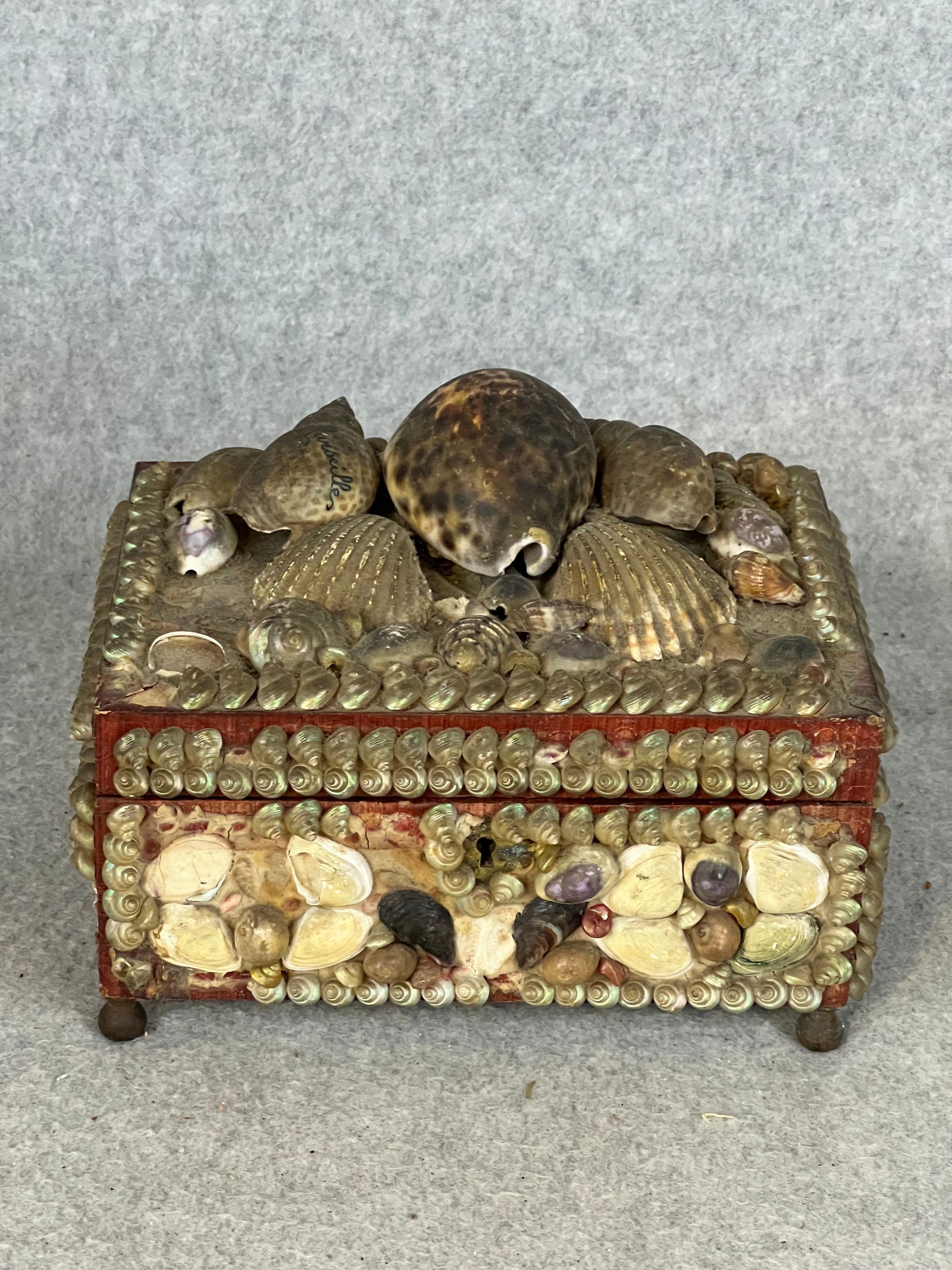 Antique Sailor Shell Art Dresser Box (1 of 9)