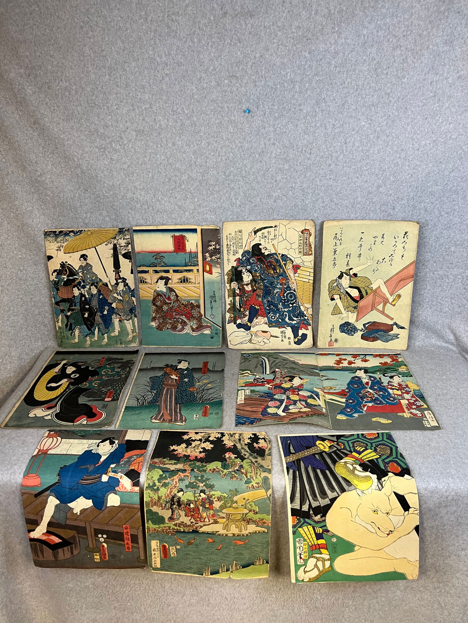 Lot 10 Meiji Period Japanese Woodblock Prints (1 of 11)