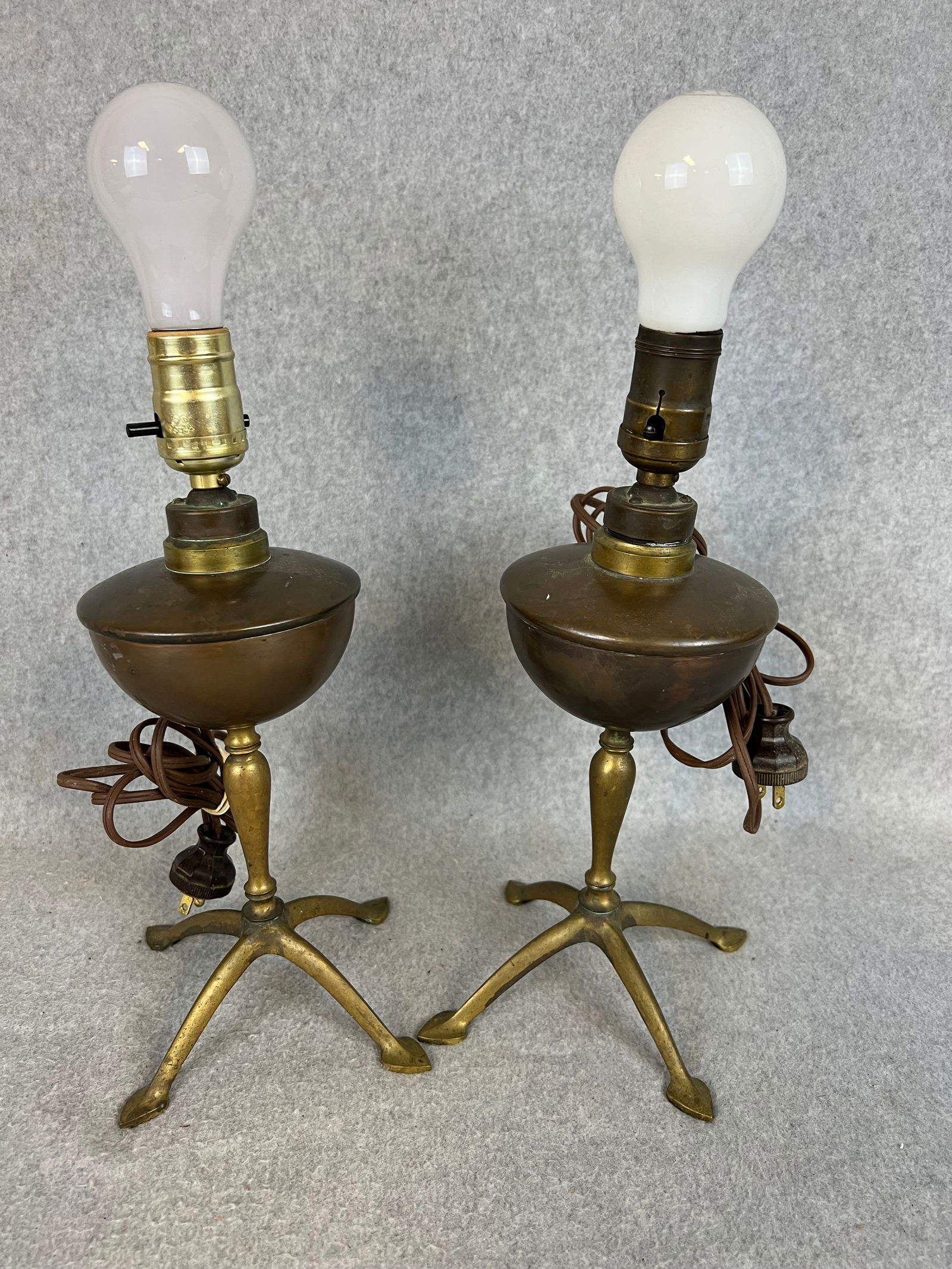PR Copper & Brass Electric Lamp Bases (1 of 6)