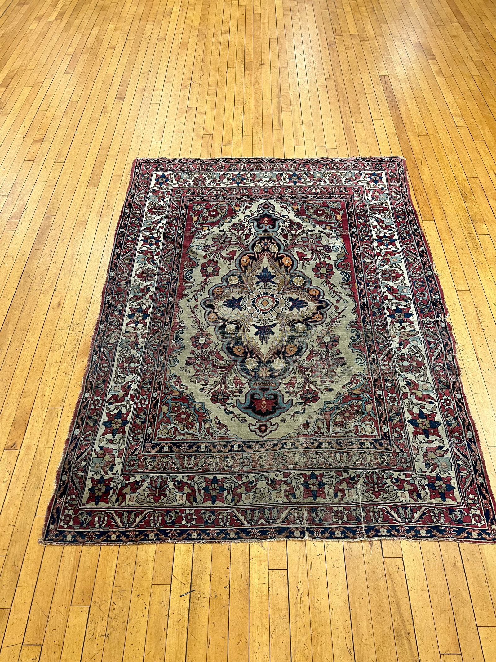 Antique Oriental Carpet / Rug (1 of 9)