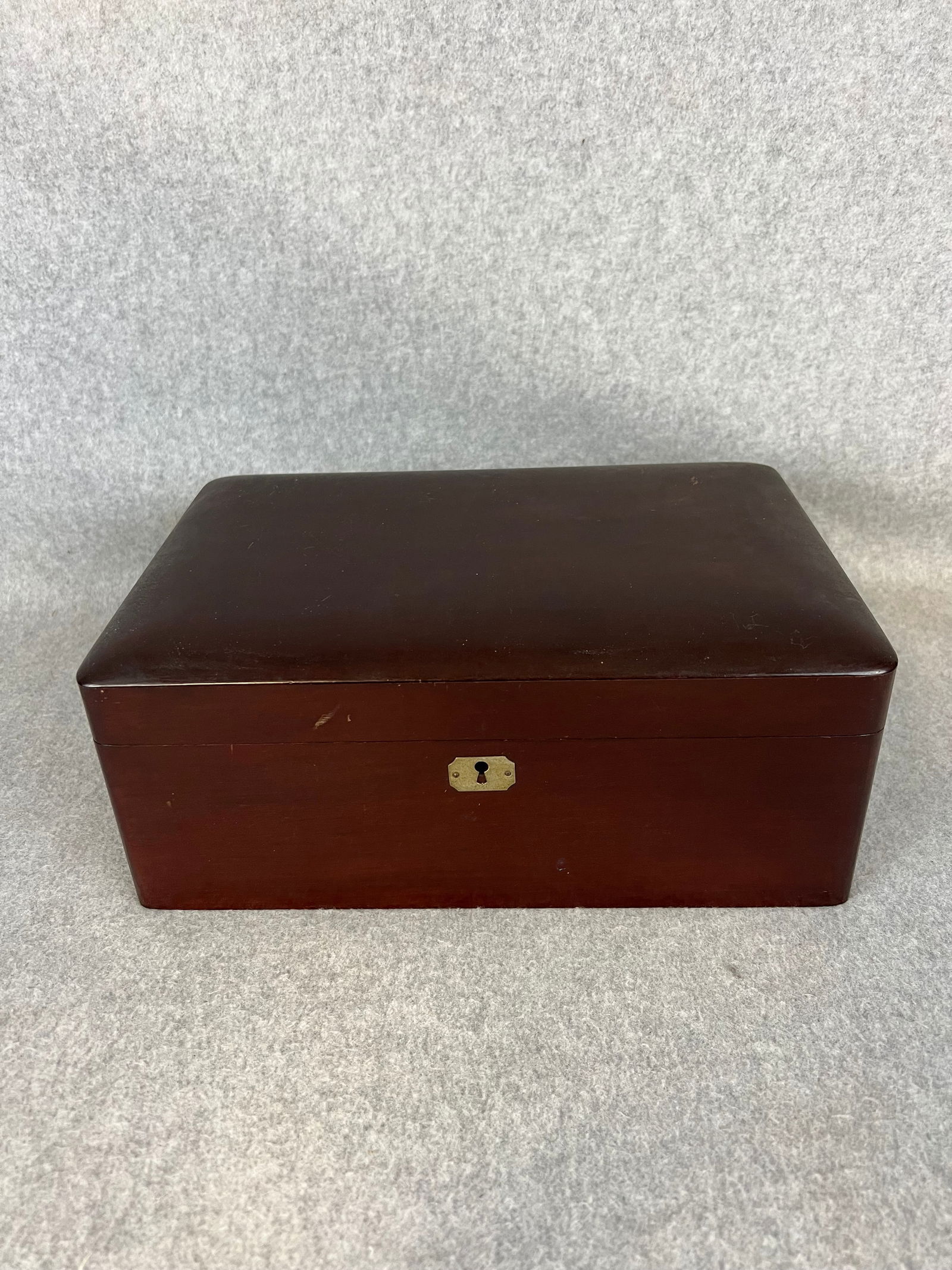 Poker Chips With Holder And Box (1 of 8)