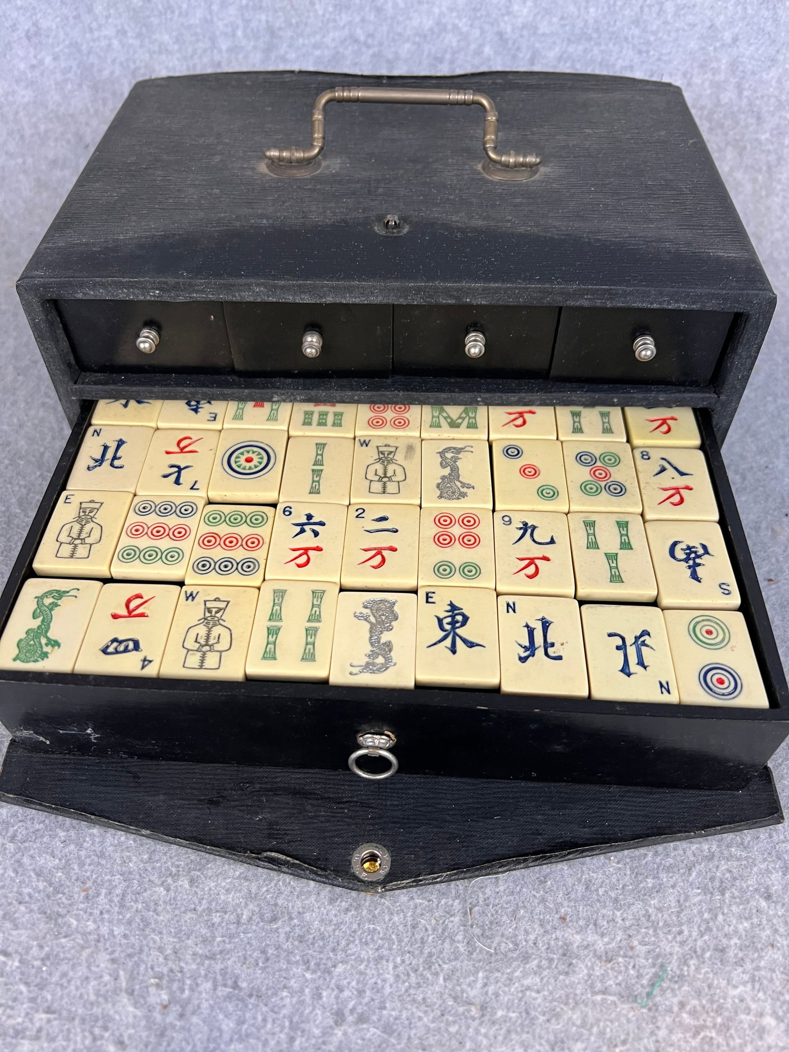 Vintage Mahjong Game In Cloth Covered Case (1 of 9)