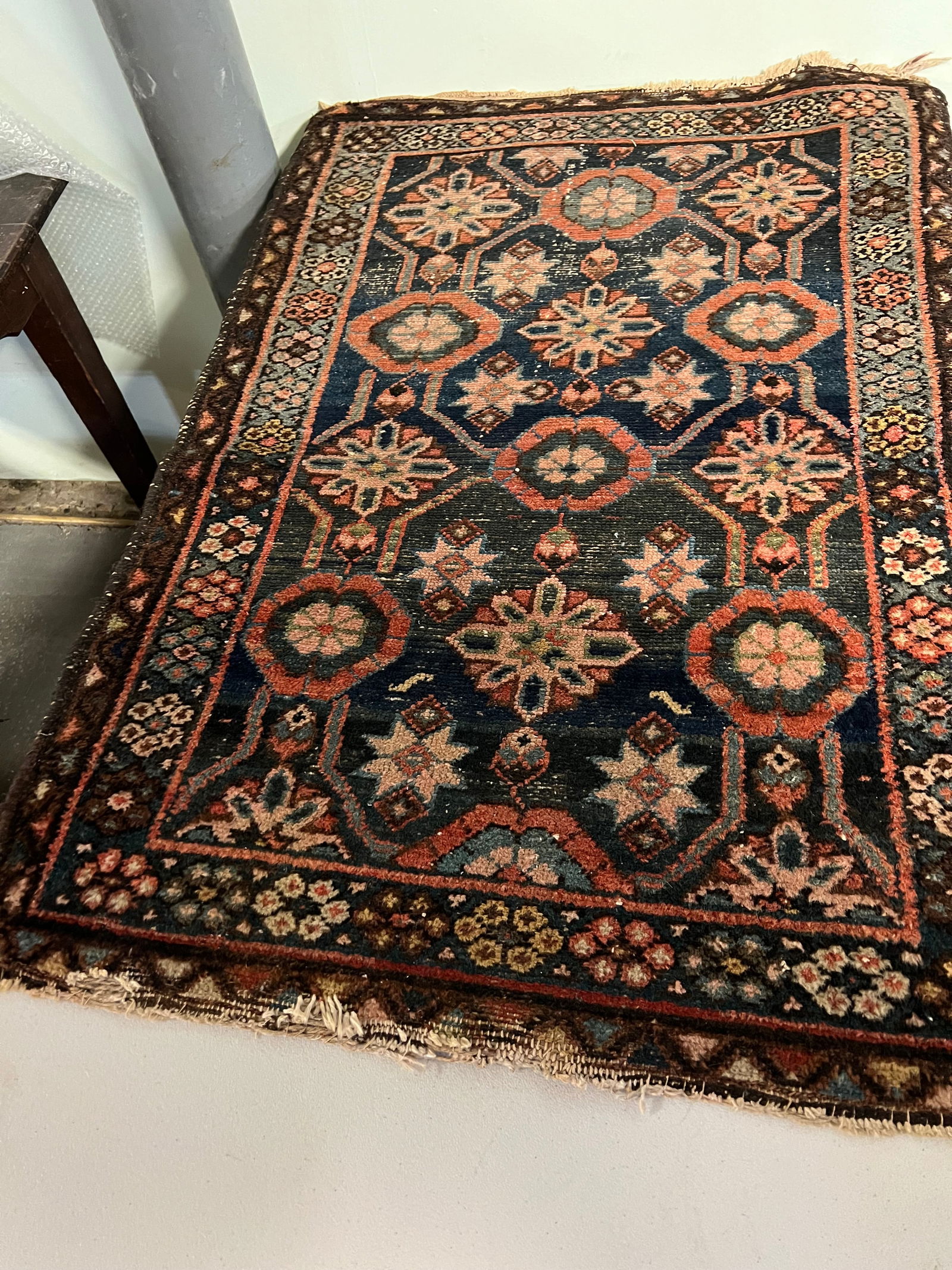 Small Oriental Throw Rug (1 of 5)