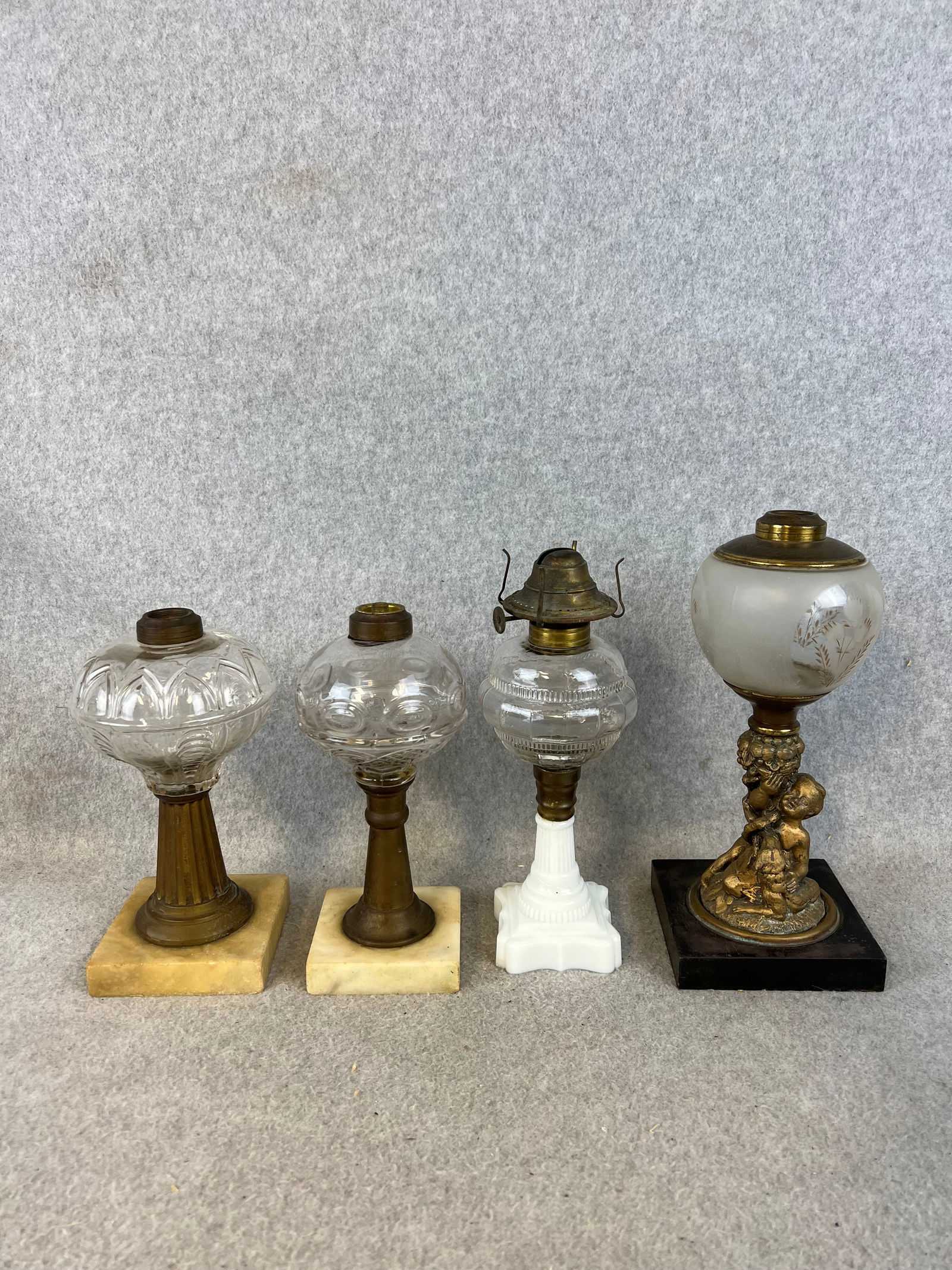 Lot 4 Kerosene Lamp Bases (1 of 13)
