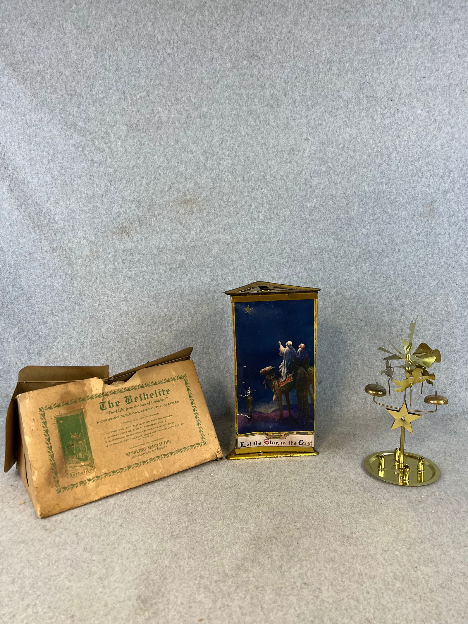 1921 Bethelite Christmas Lantern in Box Etc. (1 of 9)