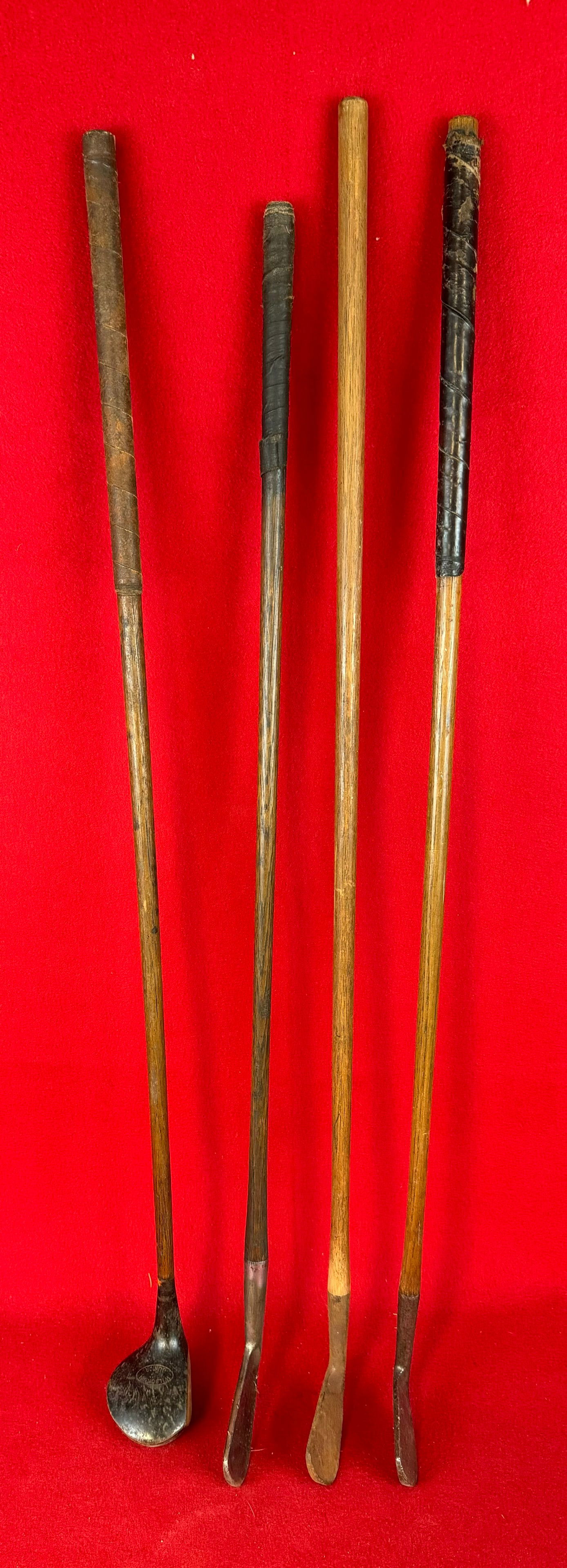 Lot 4 Antique Child's Hickory Shaft Golf Club: Lot of four antique child's hickory shafted golf clubs. Condition - is as shown.