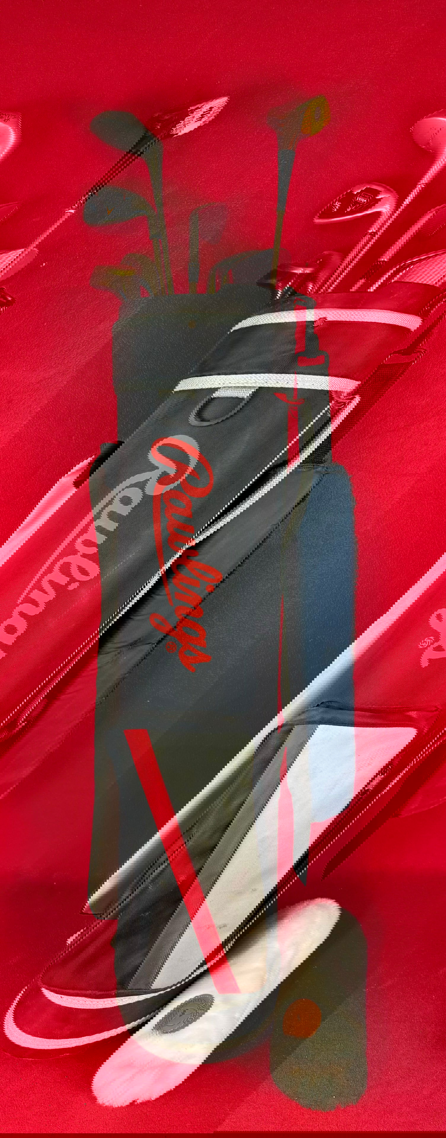 Lot 9 Vintage Metal Shafted Golf Clubs & Golf Bag: Lot of nine vintage metal shafted golf clubs and a vintage Rawlings golf bag. Clubs include various cleek marks as shown in photos. Condition - is as shown