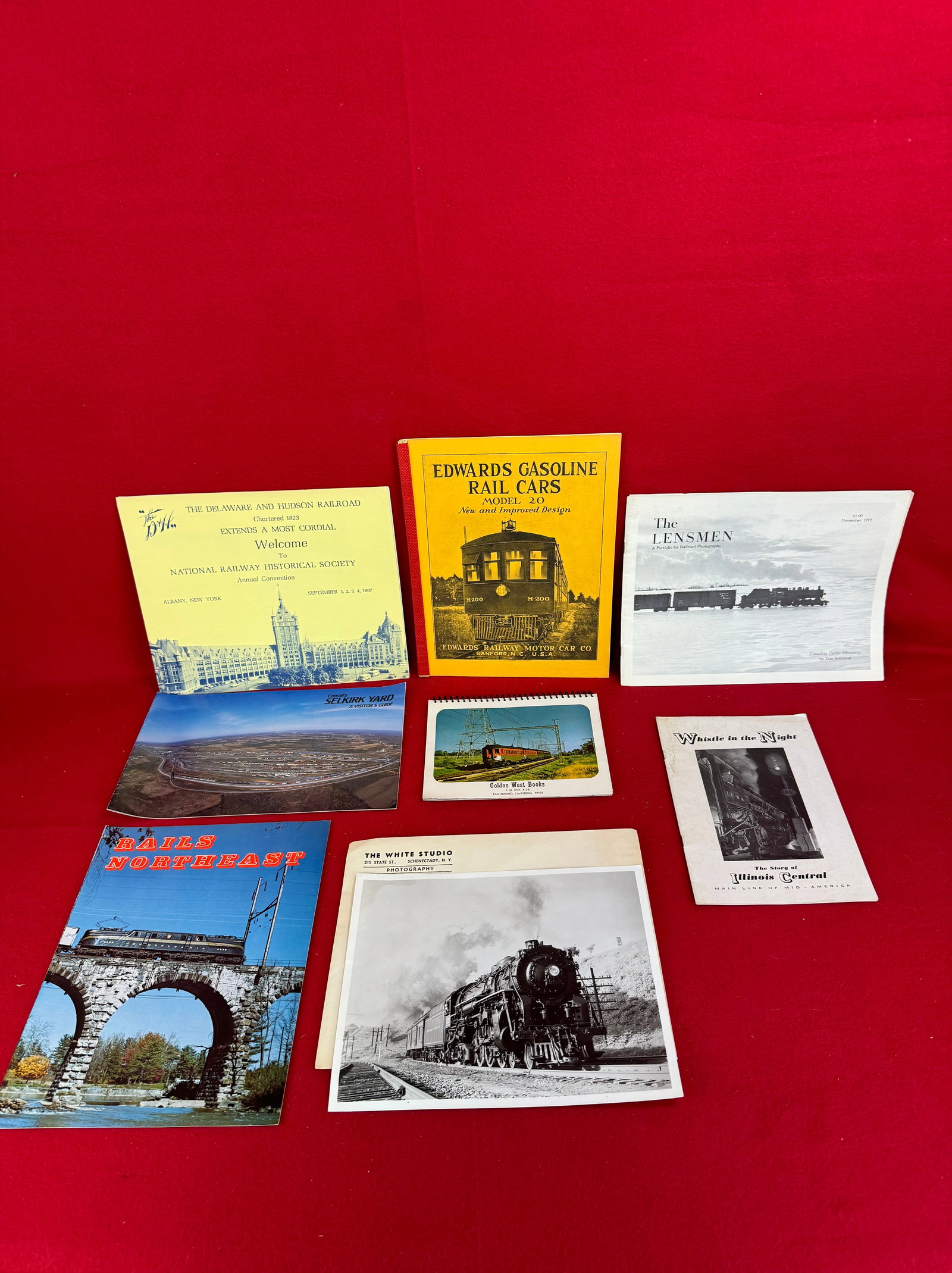 Lot Railroad Related Ephemera: Lot of various railroad pieces of ephemera to include items related to the D&H RR, Illinois Central etc. Condition - generally fine with only minor wear as shown.